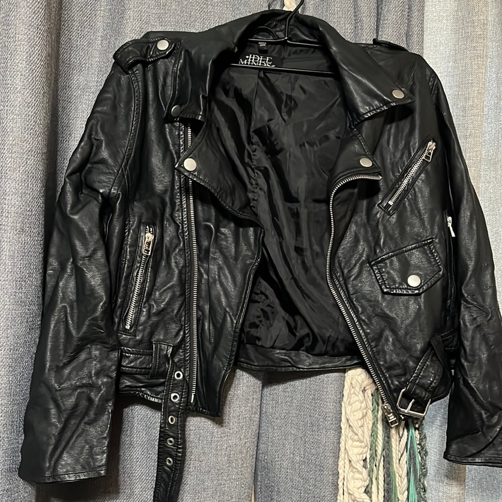 Black faux leather cropped biker jacket